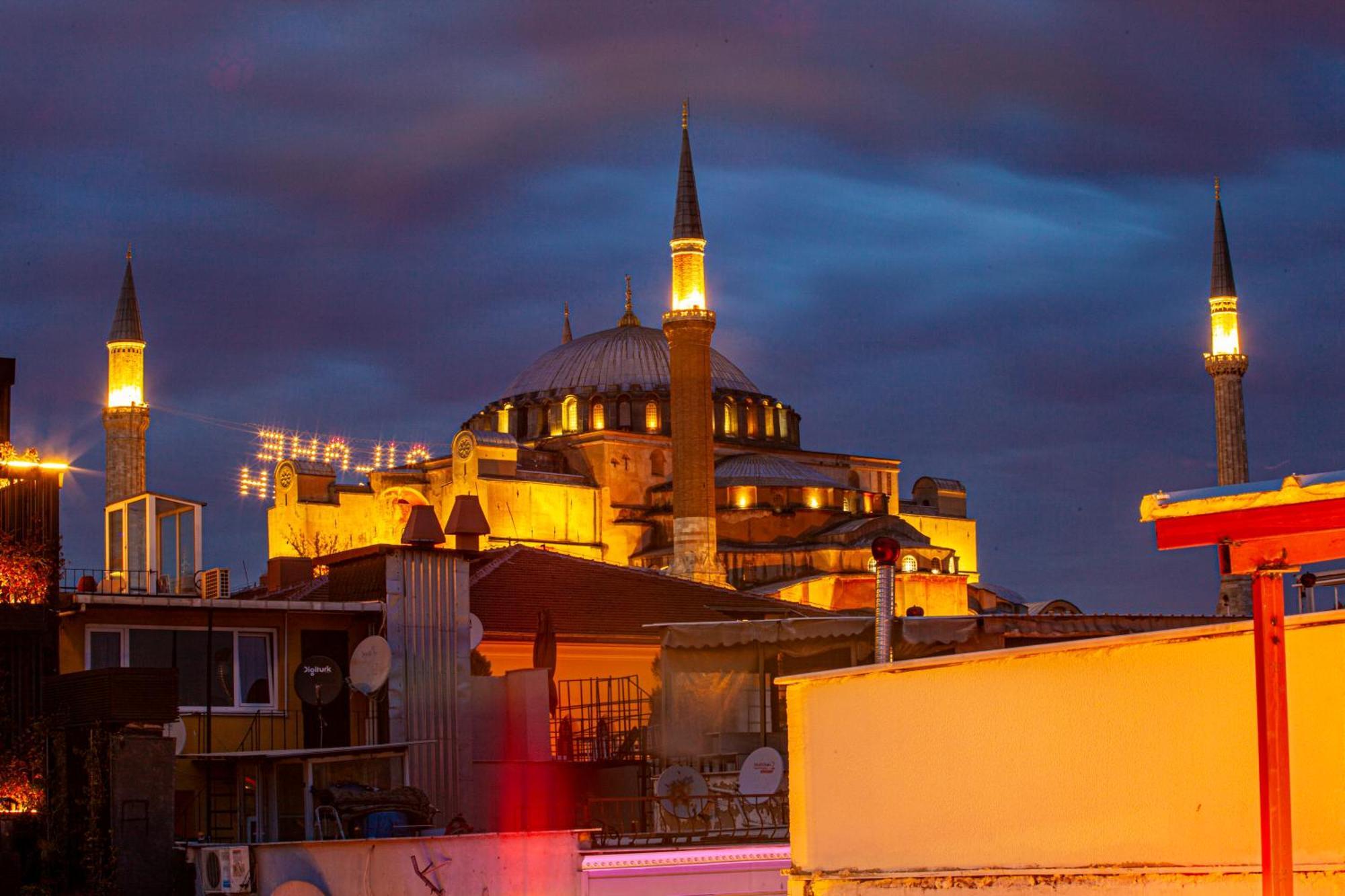 Blue Zerzevan Konak Istanbul Bagian luar foto
